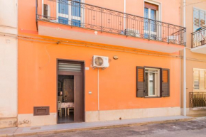 Lilla's house near the beach, parking & wifi